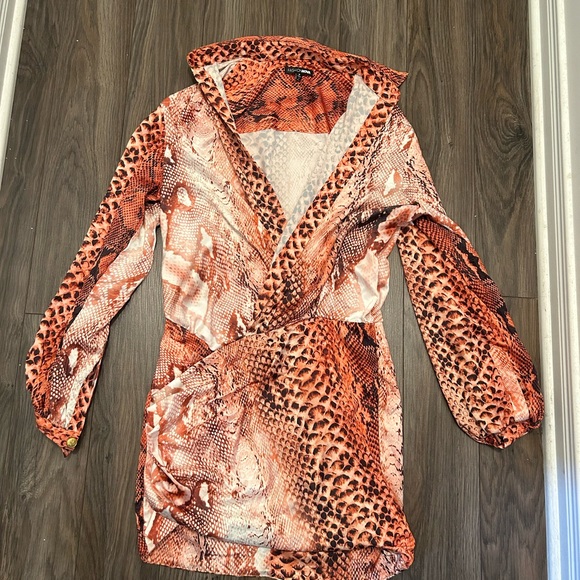 Mini robe - Picture 1 of 2